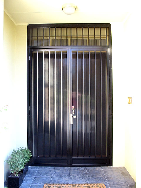 Security Porch Enclosure PE16