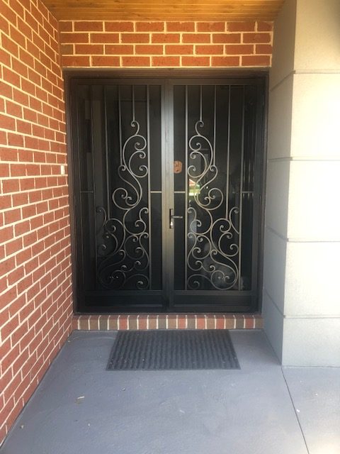 Scroll Ornate Design