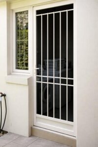 Colonial Security Door (Camelot)