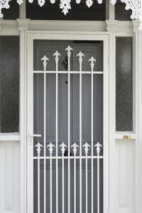 Victorian Spear Design (Original)